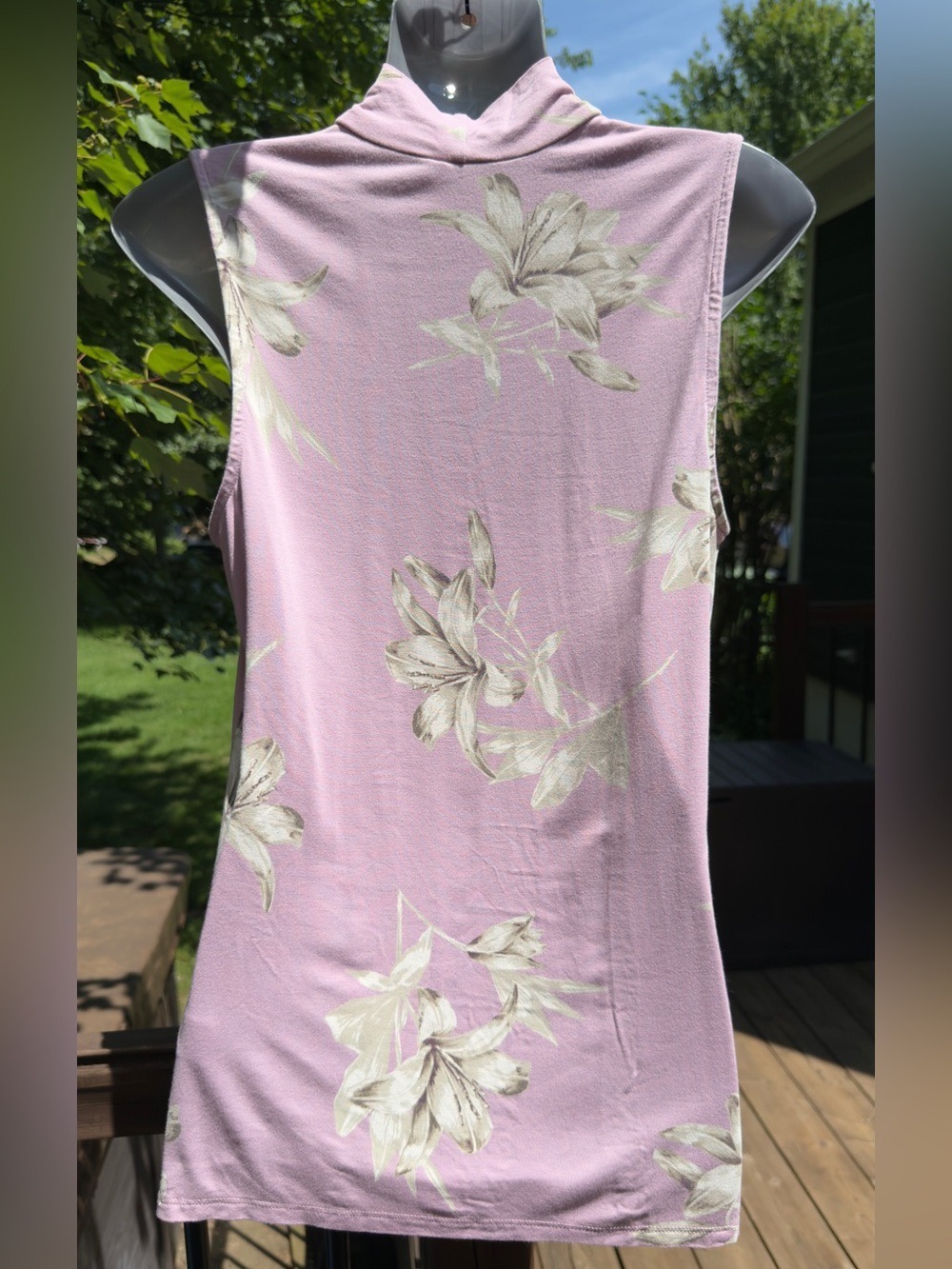 • RW&CO Pink Floral Sleeveless Cowl Neck Tunic Top Size M/M - Picture 7 of 10
